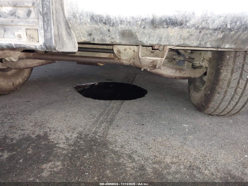 1996 Chevrolet Gmt-400 C2500 VIN: 1GCGC24R3TE210139 Lot: 43698024