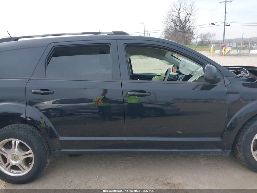 2018 Dodge Journey Se VIN: 3C4PDCAB7JT309618 Lot: 43698044