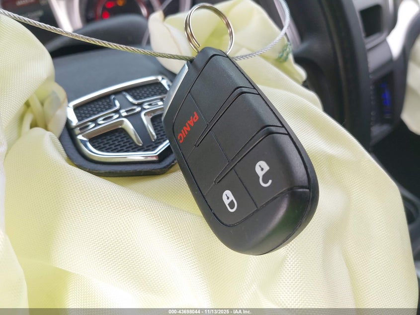 2018 Dodge Journey Se VIN: 3C4PDCAB7JT309618 Lot: 43698044