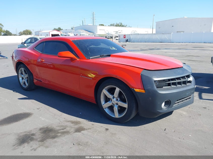 CHEVROLET CAMARO 1LT