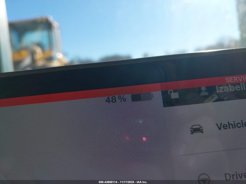 2021 Tesla Model Y Long Range Dual Motor All-Wheel Drive VIN: 5YJYGAEE1MF207447 Lot: 43698114