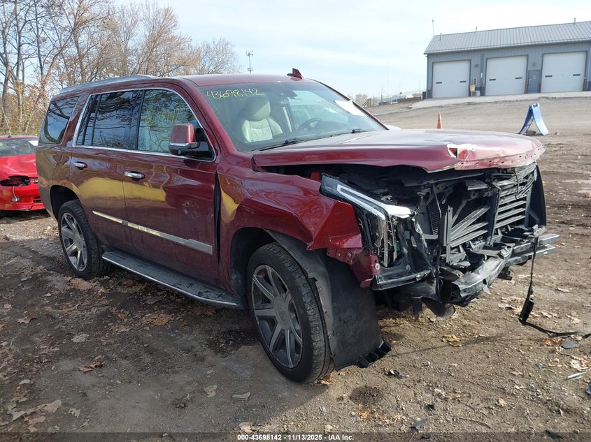 CADILLAC ESCALADE LUXURY COLLECTION