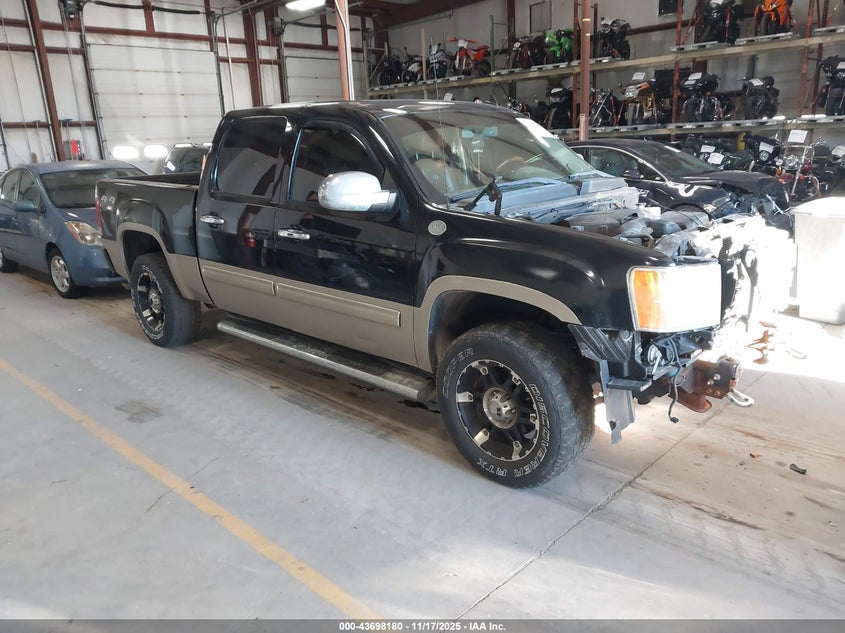GMC SIERRA 1500 SLT