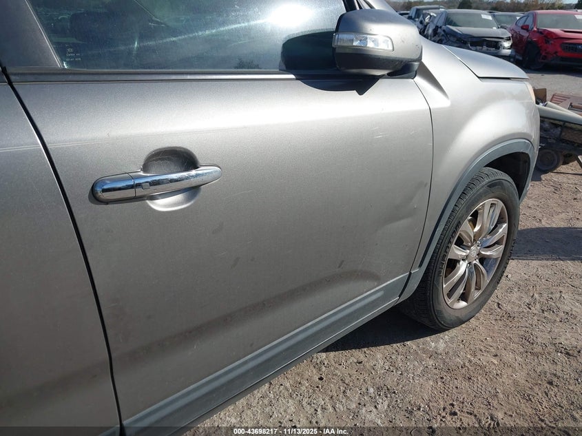 5XYKU4A23BG022818 2011 KIA SORENTO photo no. 6
