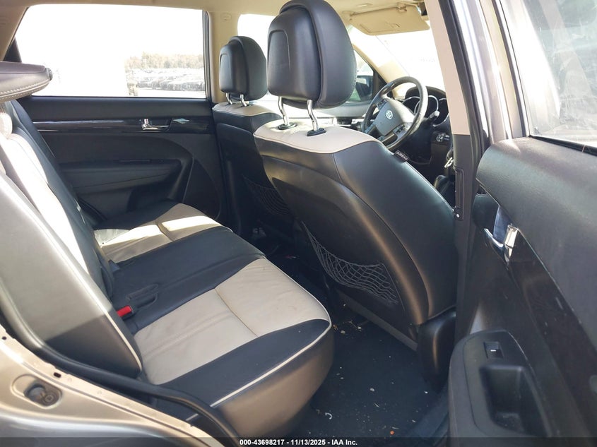 5XYKU4A23BG022818 2011 KIA SORENTO photo no. 8