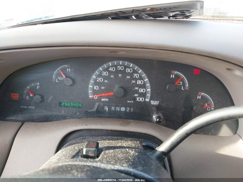 2002 Ford F-150 Xl/Xlt VIN: 1FTRX17262NA80197 Lot: 43698314