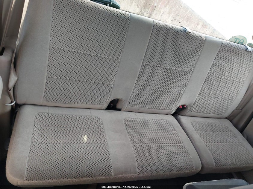 2002 Ford F-150 Xl/Xlt VIN: 1FTRX17262NA80197 Lot: 43698314