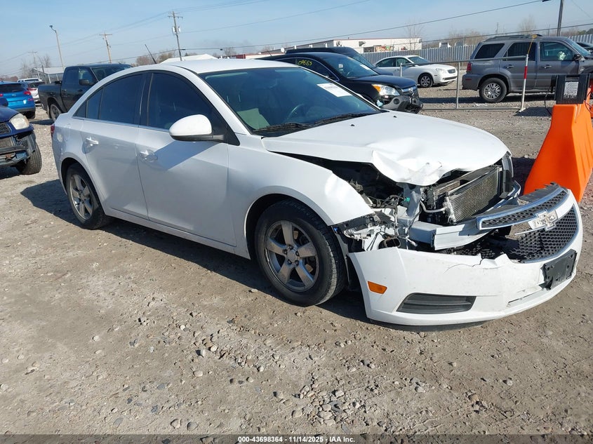 CHEVROLET CRUZE 1LT AUTO