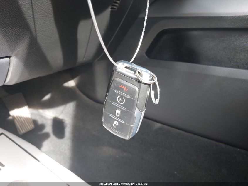 2022 Ram 1500 Big Horn 4X4 5'7 Box VIN: 1C6SRFFT1NN424145 Lot: 43698404