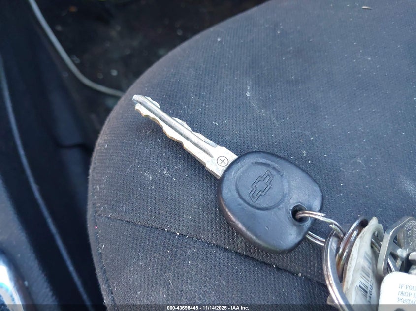 2007 Chevrolet Hhr Ls VIN: 3GNDA13D57S618153 Lot: 43698445