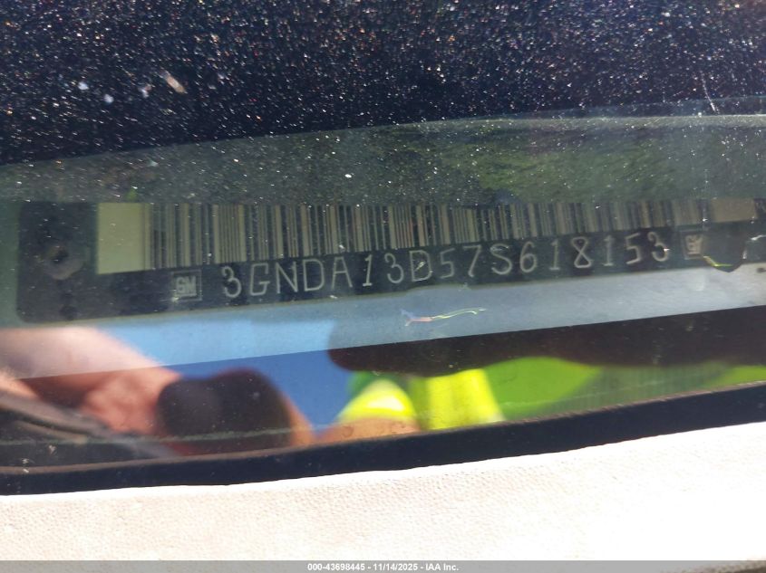 2007 Chevrolet Hhr Ls VIN: 3GNDA13D57S618153 Lot: 43698445