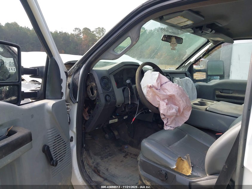 2014 Ford Super Duty F-450 Drw Xl VIN: 1FD0W4GYXEEB73371 Lot: 43698513