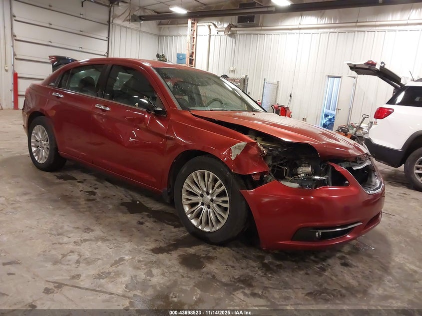 CHRYSLER 200 LIMITED