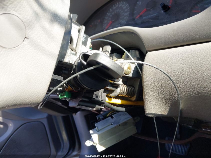 2000 Ford Mustang Gt VIN: 1FAFP42X7YF219267 Lot: 43698532