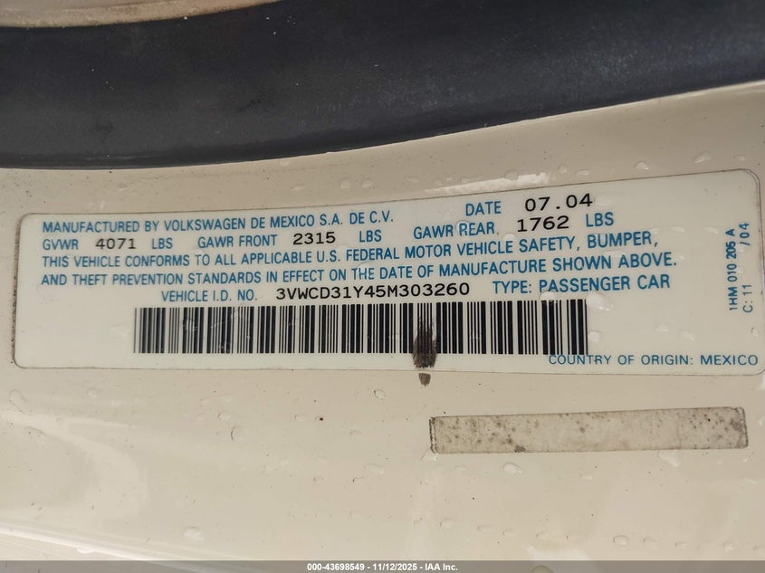 2005 Volkswagen New Beetle Gls 1.8T VIN: 3VWCD31Y45M303260 Lot: 43698549