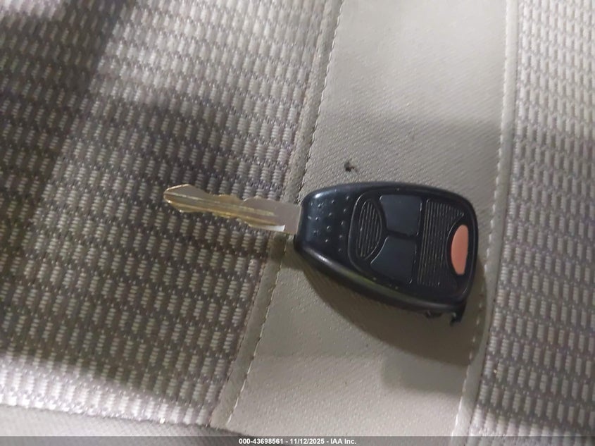 2006 Dodge Ram 2500 Slt/Sport VIN: 3D7KS28D66G106825 Lot: 43698561