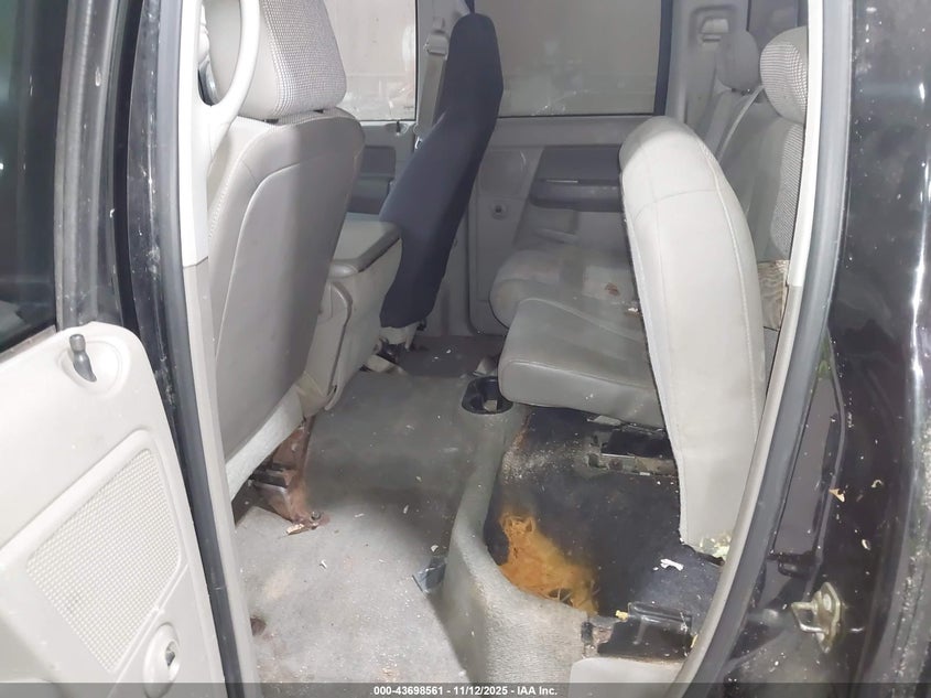 2006 Dodge Ram 2500 Slt/Sport VIN: 3D7KS28D66G106825 Lot: 43698561