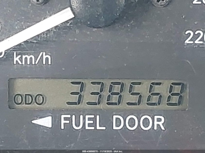 2000 Toyota Camry Le VIN: 4T1BG22K3YU962341 Lot: 43698570