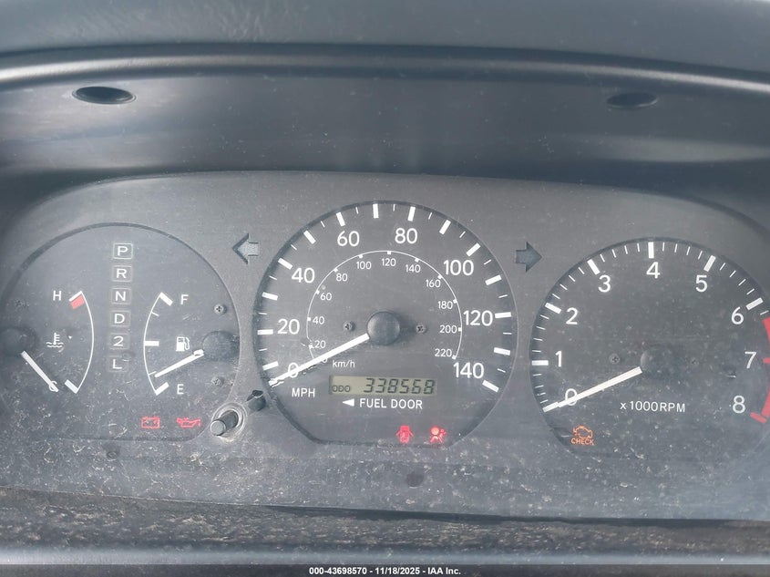 2000 Toyota Camry Le VIN: 4T1BG22K3YU962341 Lot: 43698570