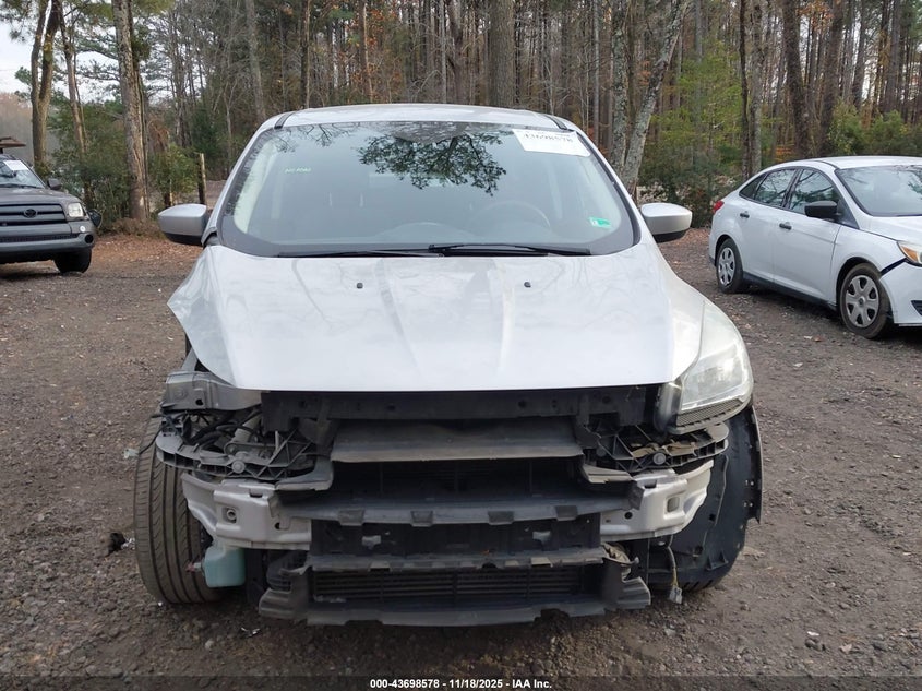 2016 Ford Escape Se VIN: 1FMCU0G91GUA13229 Lot: 43698578