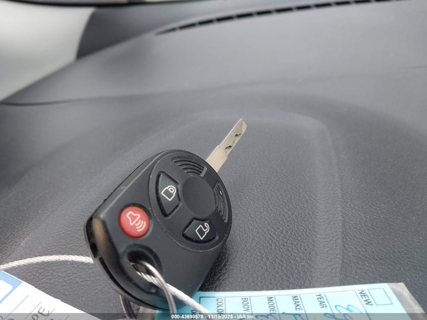 2016 Ford Escape Se VIN: 1FMCU0G91GUA13229 Lot: 43698578