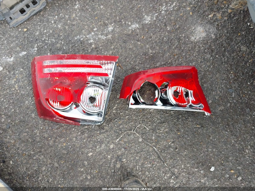 2008 Dodge Charger VIN: 2B3KA43G88H297016 Lot: 43698585