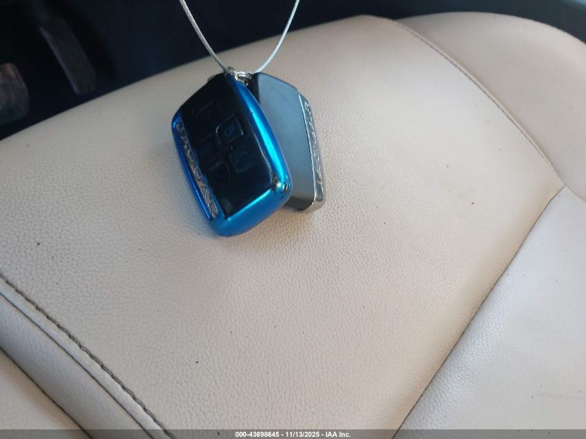 2017 Jaguar Xe 25T Premium VIN: SAJAD4BG6HA969173 Lot: 43698645