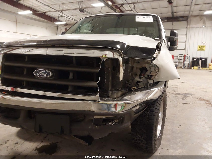 2000 Ford F-250 Lariat/Xl/Xlt VIN: 3FTNX20F0YMA32263 Lot: 43698652