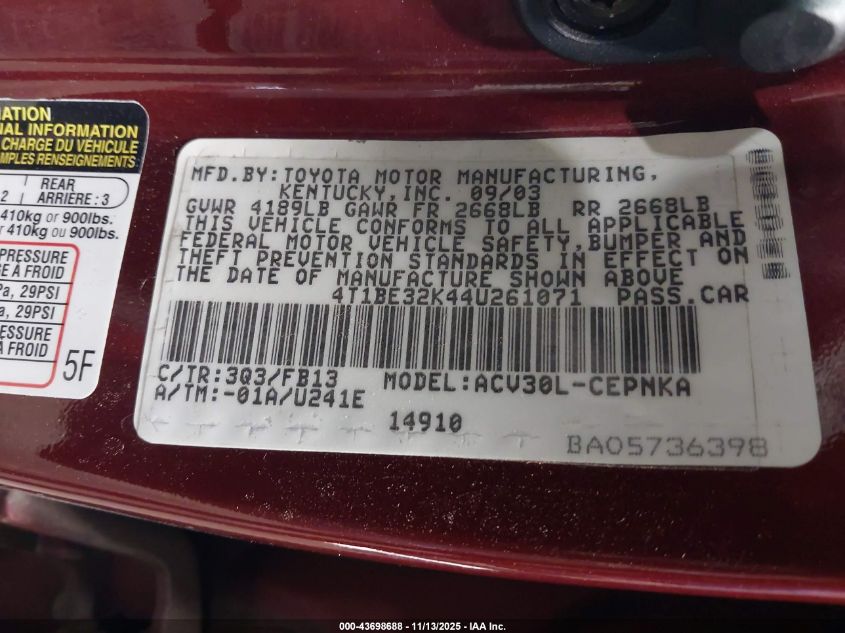 2004 Toyota Camry Le VIN: 4T1BE32K44U261071 Lot: 43698688