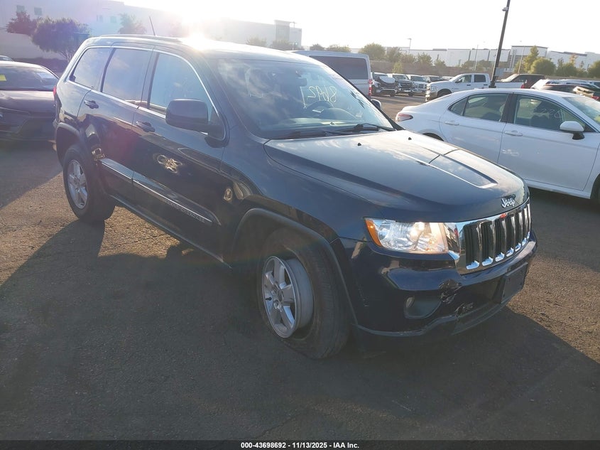 JEEP GRAND CHEROKEE LAREDO