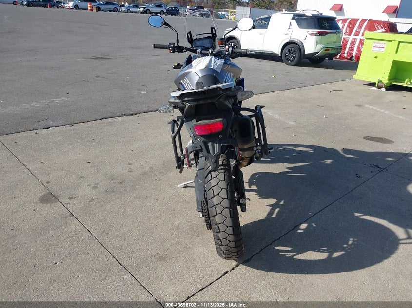 2023 TRIUMPH MOTORCYCLE TIGER auction photo 6