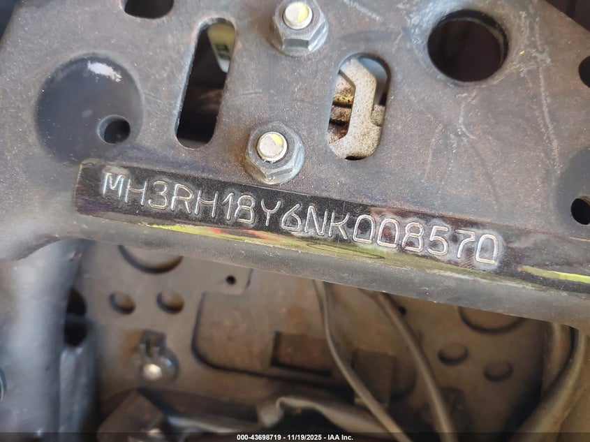 2022 Yamaha Yzfr3 A VIN: MH3RH18Y6NK008570 Lot: 43698719