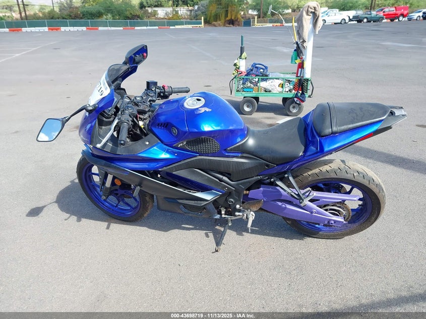 2022 Yamaha Yzfr3 A VIN: MH3RH18Y6NK008570 Lot: 43698719