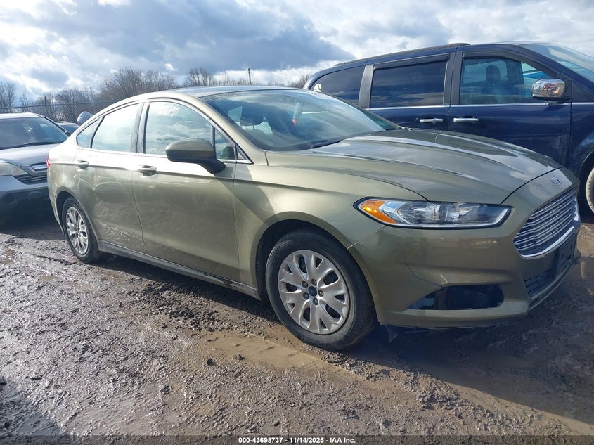 FORD FUSION S