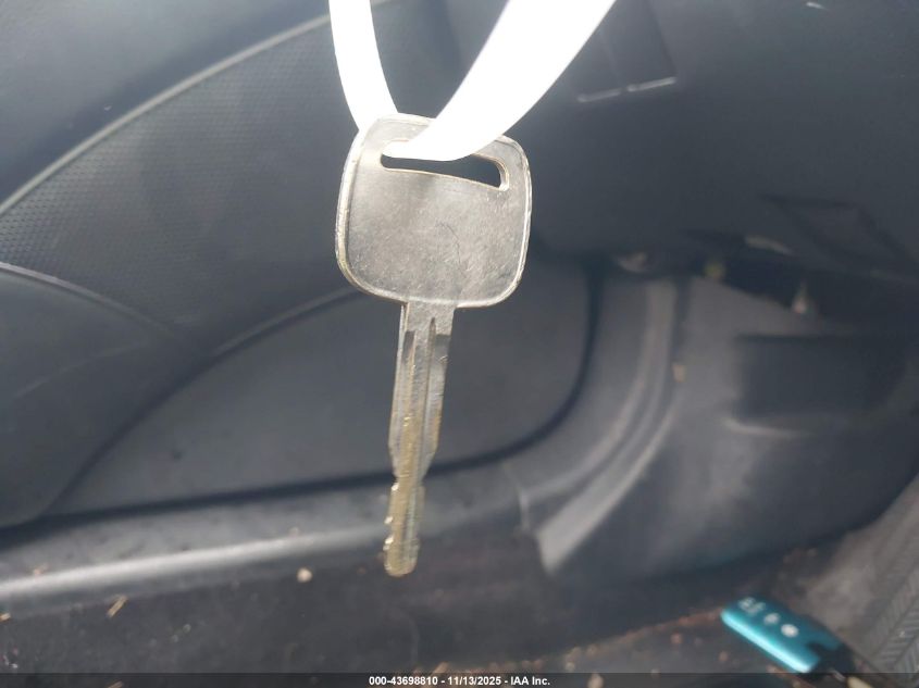 2003 Toyota Celica Gt VIN: JTDDR32T030164112 Lot: 43698810