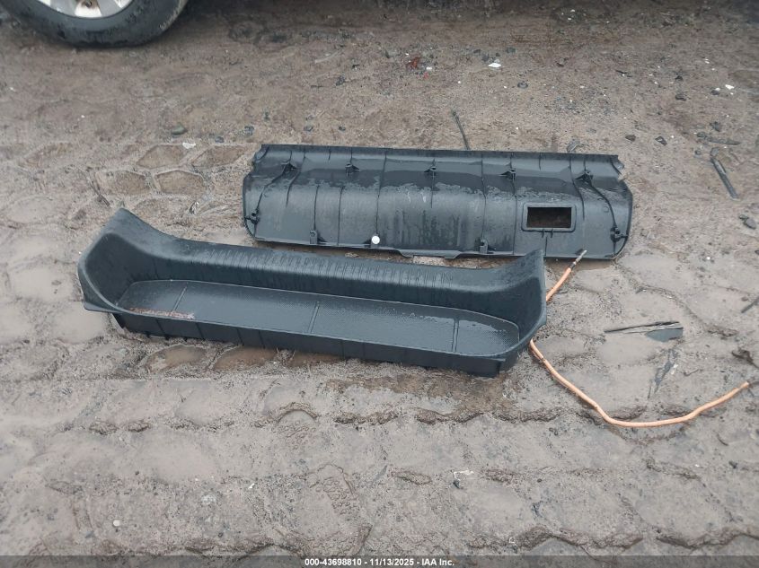 2003 Toyota Celica Gt VIN: JTDDR32T030164112 Lot: 43698810