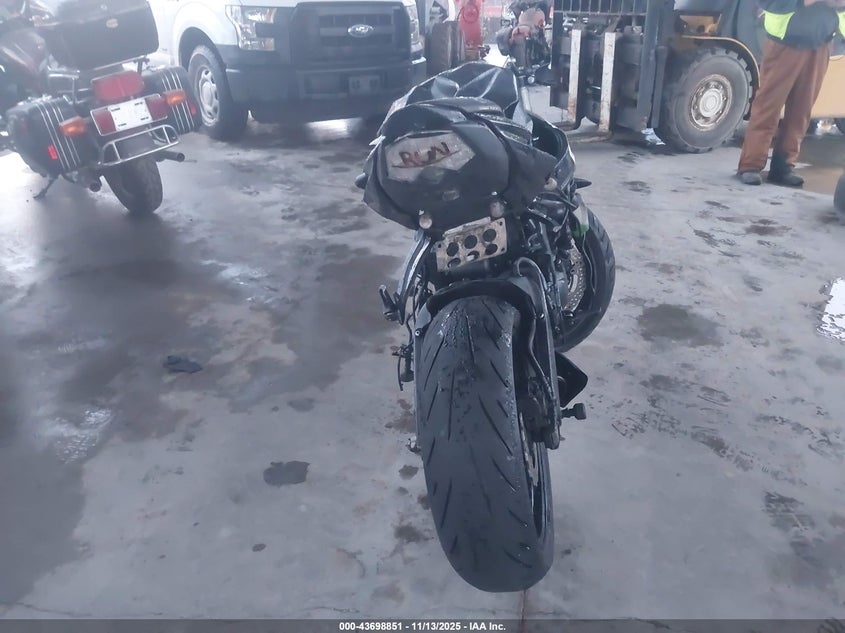 2009 Kawasaki Zx600 R VIN: JKAZX4R189A012436 Lot: 43698851