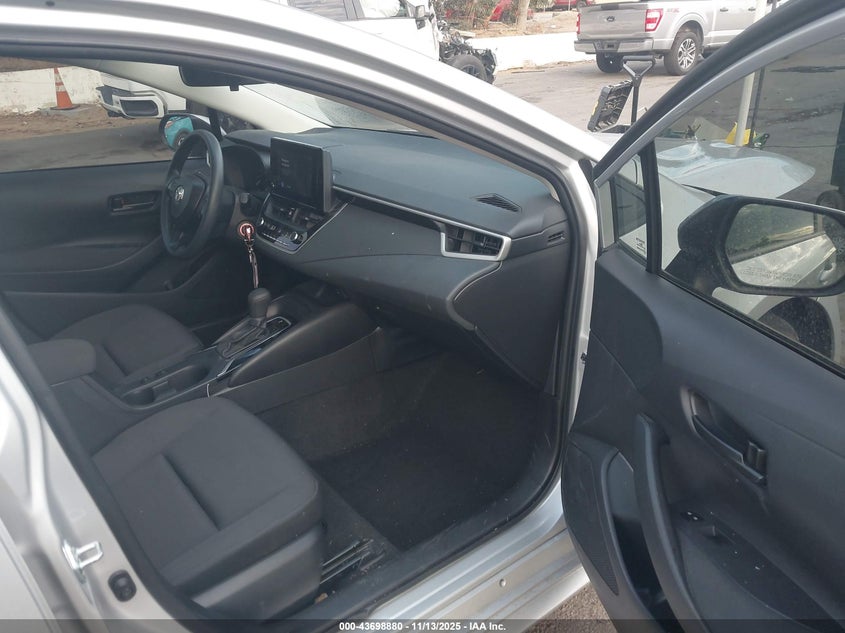 5YFB4MDE7RP209829 2024 TOYOTA COROLLA photo no. 5