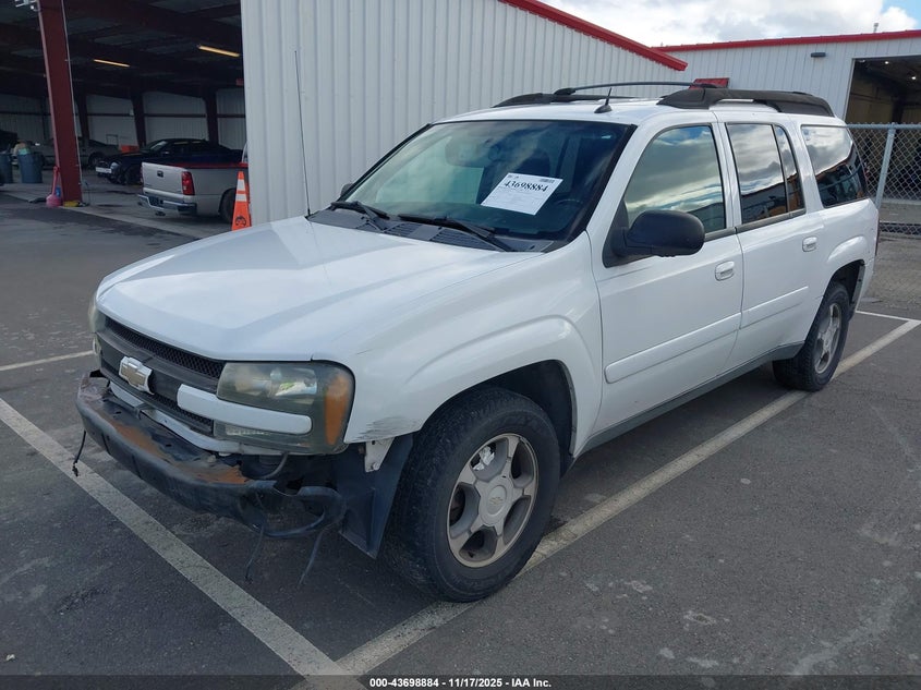 1GNES16S156104992 2005 CHEVROLET TRAILBLAZER photo no. 2