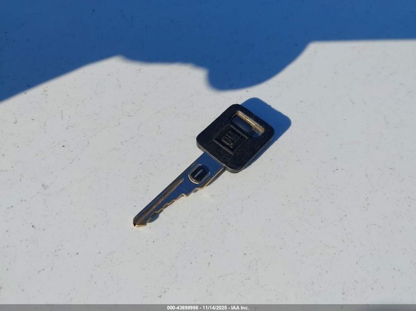 1999 Chevrolet Lumina VIN: 2G1WL52M4X9266340 Lot: 43698956