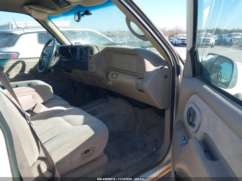3GNFK16R1XG134206 1999 CHEVROLET EXPRESS photo no. 5