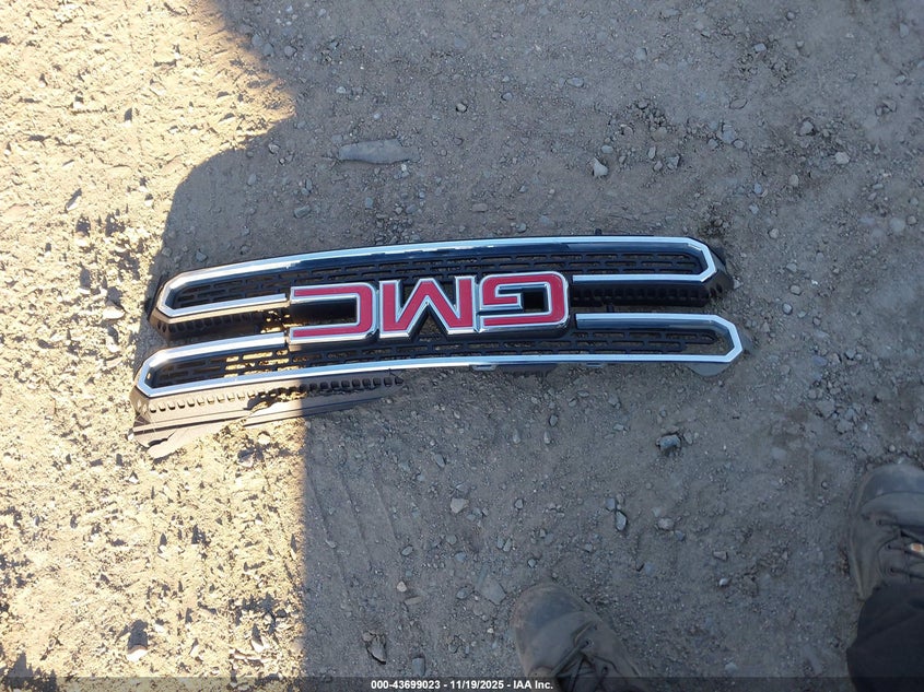 2017 GMC Terrain Slt VIN: 2GKFLUEK1H6324102 Lot: 43699023