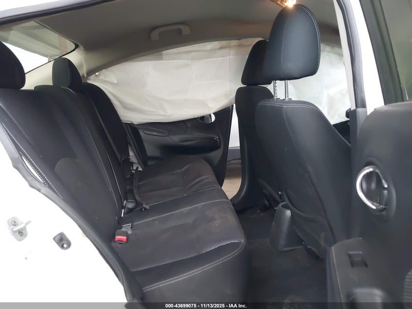 3N1CN7AP4HL811840 2017 NISSAN VERSA photo no. 8