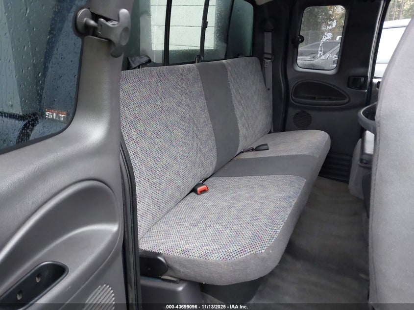 2001 Dodge Ram 2500 St VIN: 1B7KC23W21J573537 Lot: 43699096