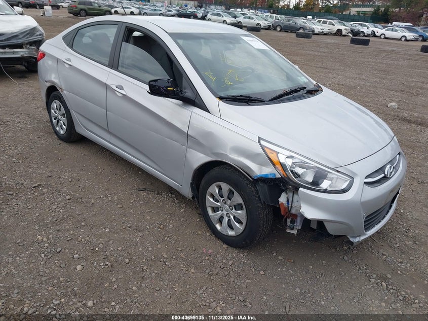 HYUNDAI ACCENT SE