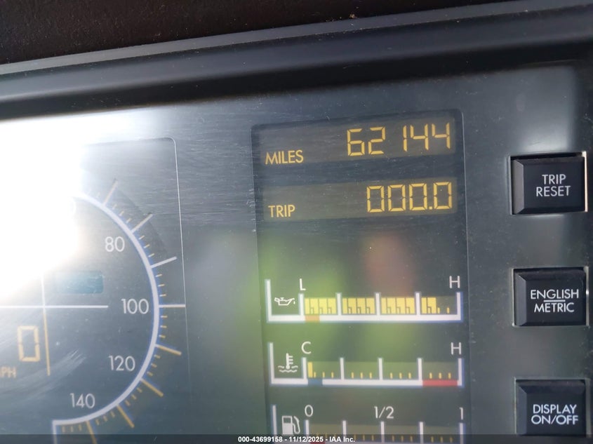 1988 Cadillac Allante VIN: 1G6VR3173JU100664 Lot: 43699158