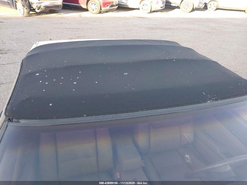 1988 Cadillac Allante VIN: 1G6VR3173JU100664 Lot: 43699158