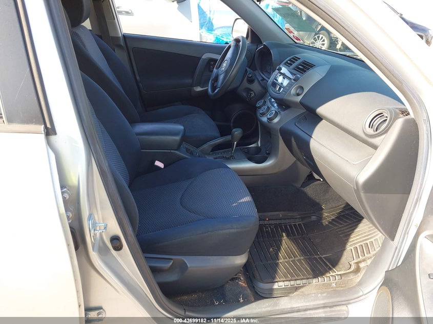 JTMBD32V466008423 2006 TOYOTA RAV 4 photo no. 5
