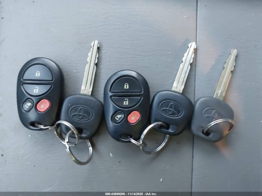 2005 Toyota Sienna Le VIN: 5TDBA23C45S050105 Lot: 43699206