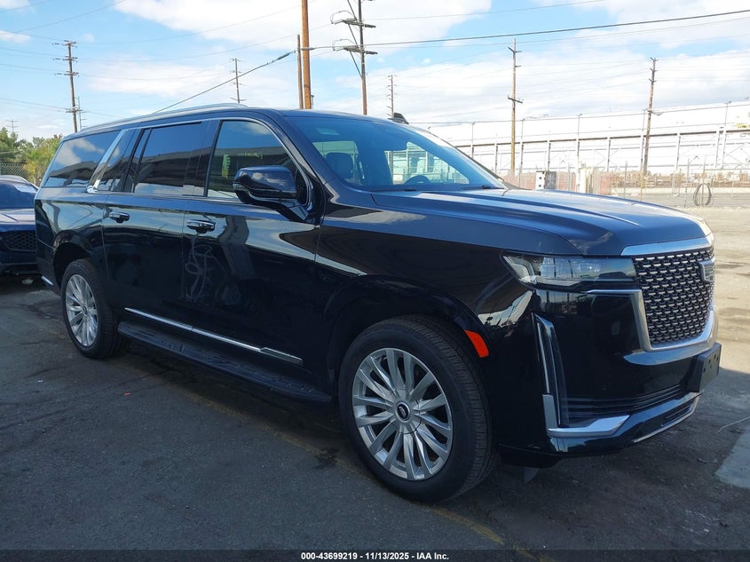 CADILLAC ESCALADE 4WD LUXURY